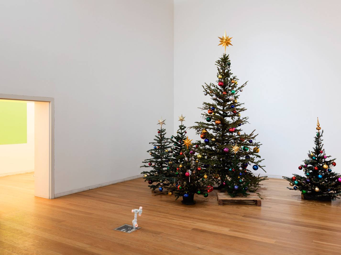 Philippe Parreno: arte, luz y la coreografía del espacio