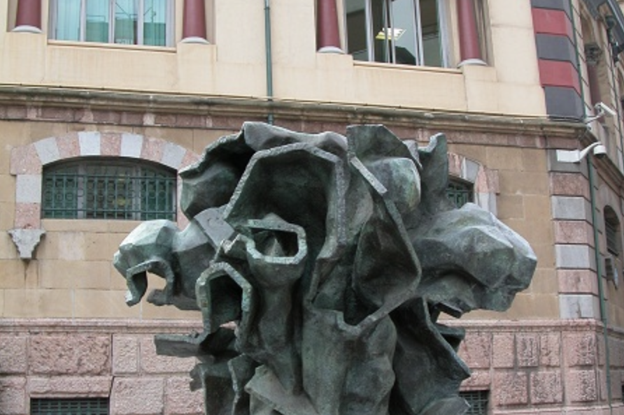Bilbao Sculptures: iconic artworks that transformed the city