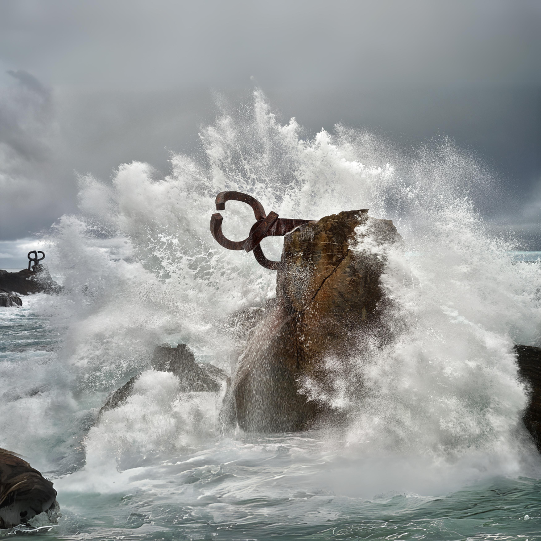 Escultura internacional: obras icónicas y arte público global