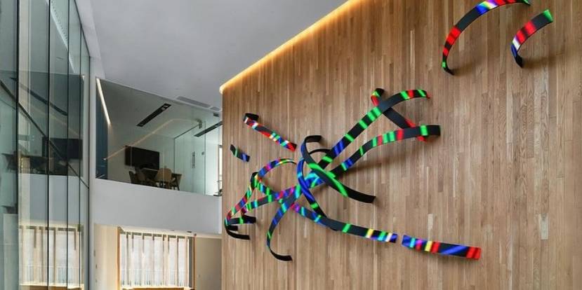 Sculptures for Hotels: Enhancing Guest Experience Through Art and Design