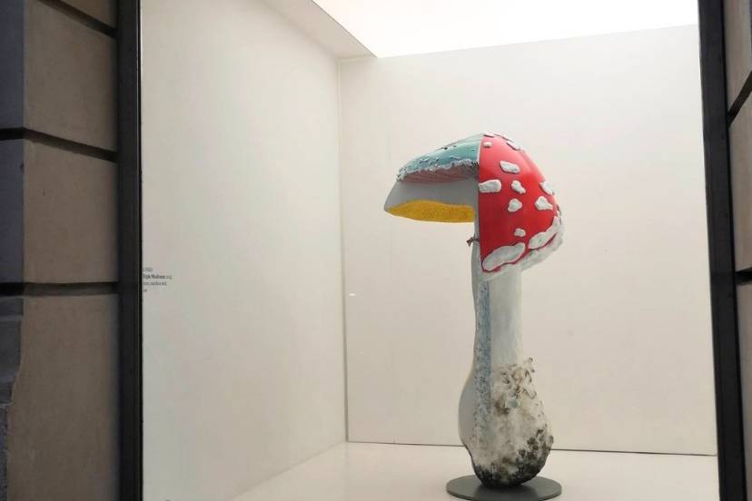 Museum Sculptures: Enhancing Cultural Spaces Through Art and Visitor Experience